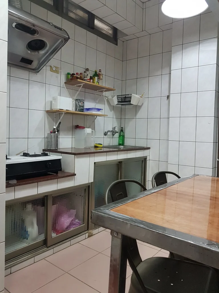 Kitchen 2